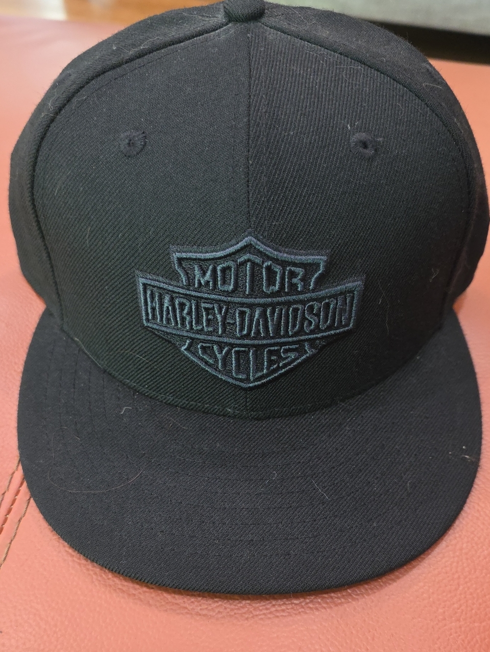 Harley-Davidson Black Shield Logo Fitted 7 1/4